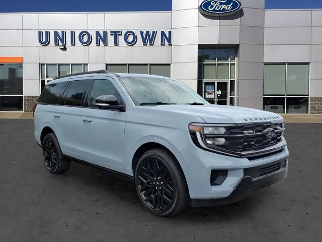 2026 Ford Expedition Platinum — photo 1 of 13