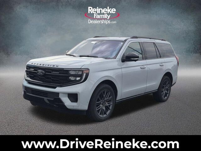 2025 Ford Expedition Platinum — photo 1 of 13