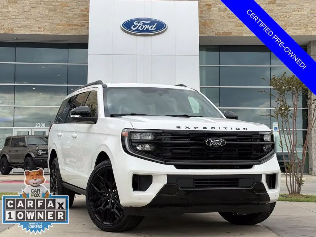 2026 Ford Expedition Platinum — photo 1 of 13