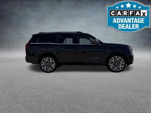2025 Ford Expedition Platinum — photo 1 of 4
