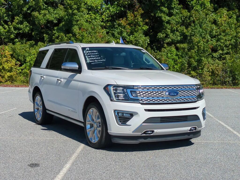 2019 Ford Expedition Platinum — photo 1 of 13