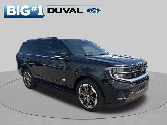 2025 Ford Expedition King Ranch — photo 1 of 39