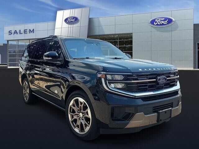 2025 Ford Expedition King Ranch — photo 1 of 26