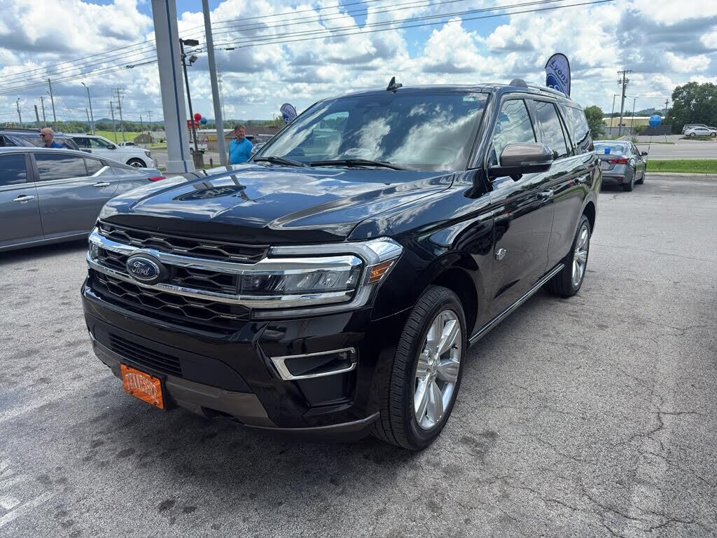 2024 Ford Expedition King Ranch — photo 1 of 2