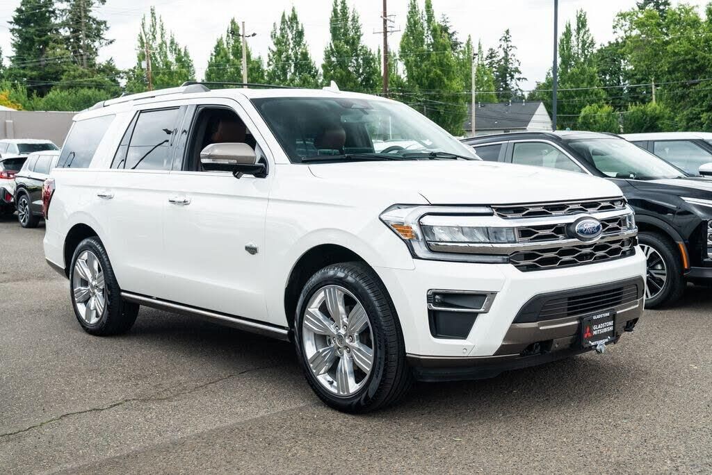 2024 Ford Expedition King Ranch — photo 1 of 2