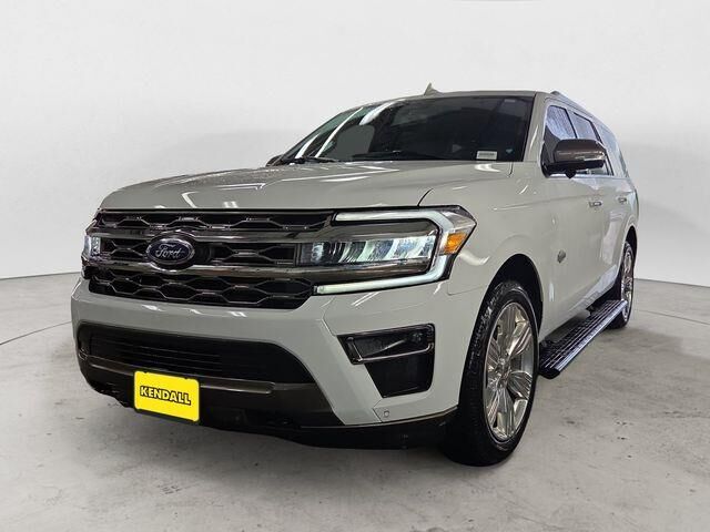 2023 Ford Expedition King Ranch — photo 1 of 13