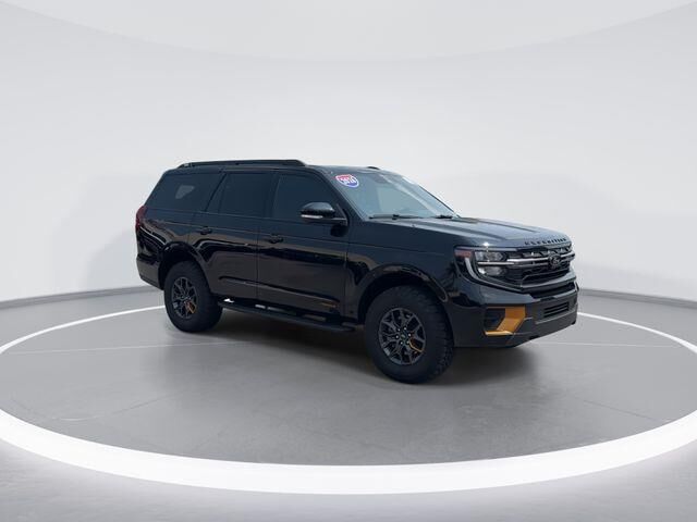 2026 Ford Expedition Tremor — photo 1 of 13