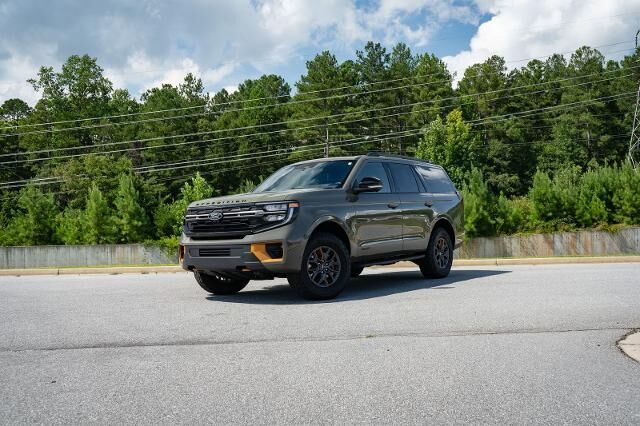 2025 Ford Expedition Tremor — photo 1 of 26
