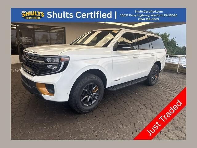 2025 Ford Expedition Tremor — photo 1 of 24