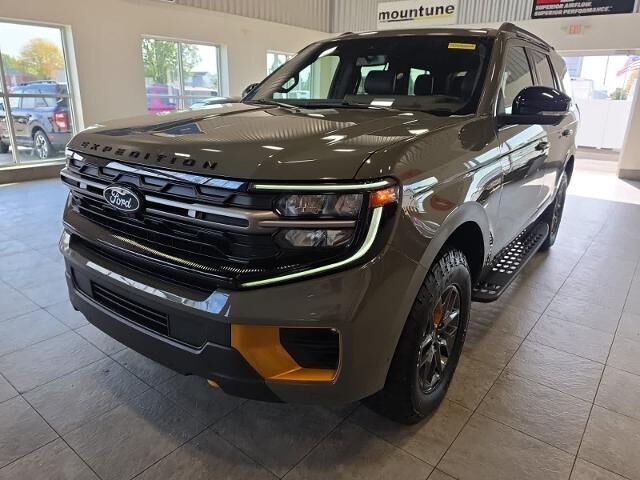 2025 Ford Expedition Tremor