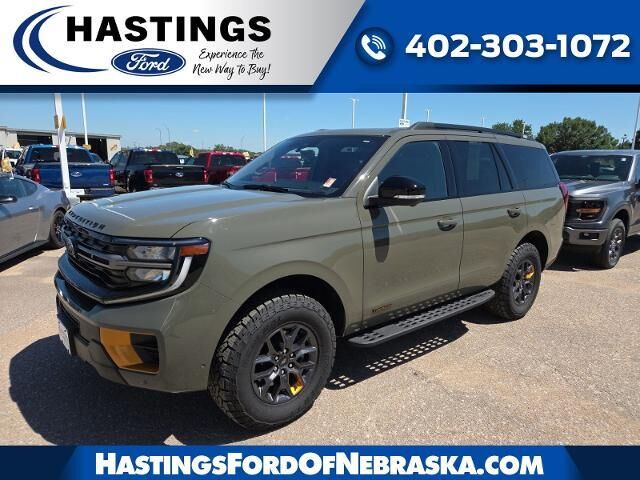 2025 Ford Expedition Tremor — photo 1 of 13