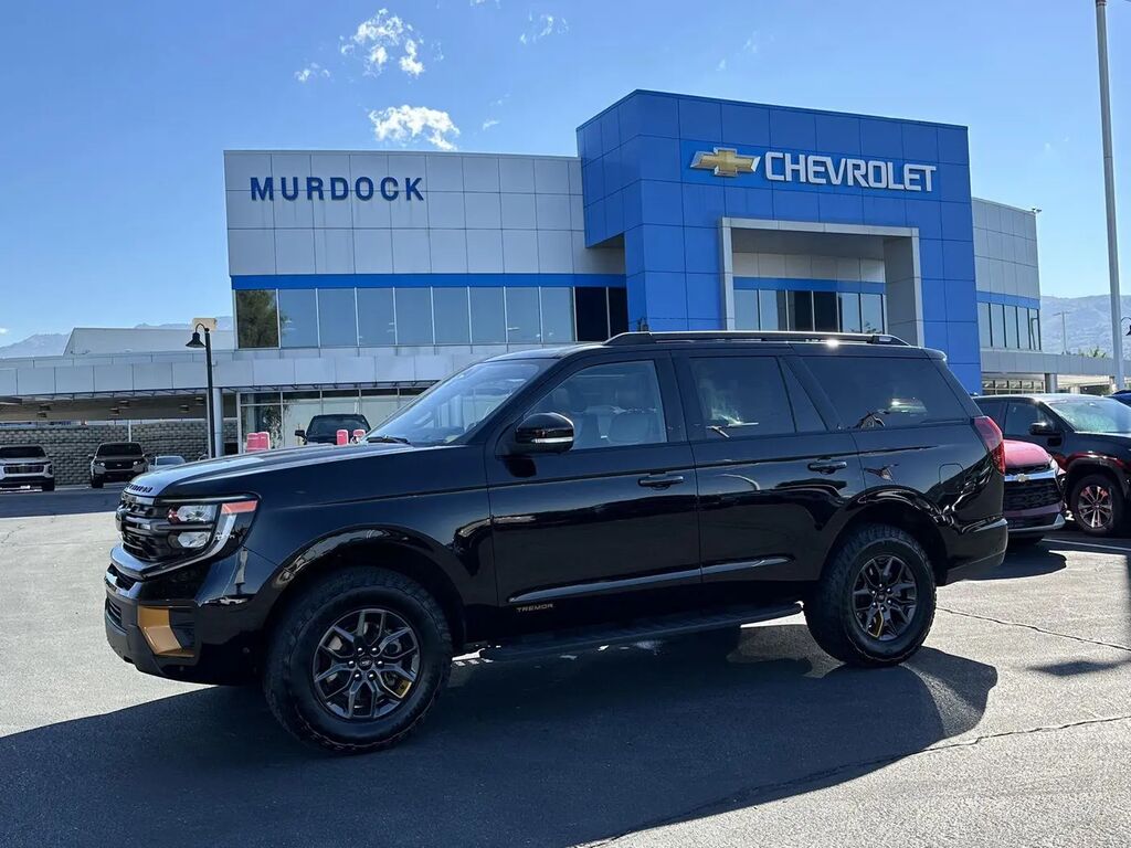 2025 Ford Expedition Tremor — photo 1 of 13