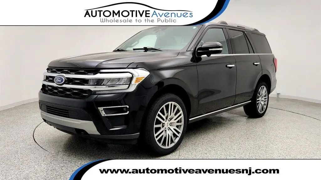 2023 Ford Expedition Limited — photo 1 of 13