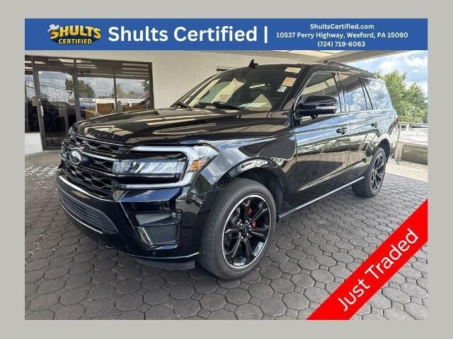 2023 Ford Expedition Limited — photo 1 of 26