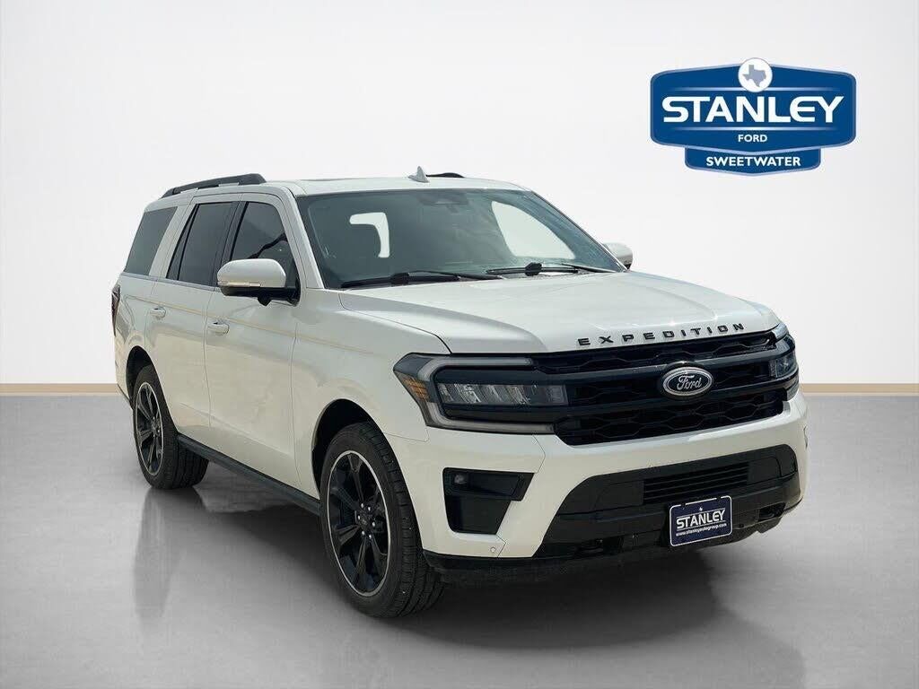 2023 Ford Expedition Limited — photo 1 of 1