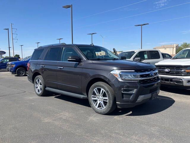 2024 Ford Expedition Limited — photo 1 of 2