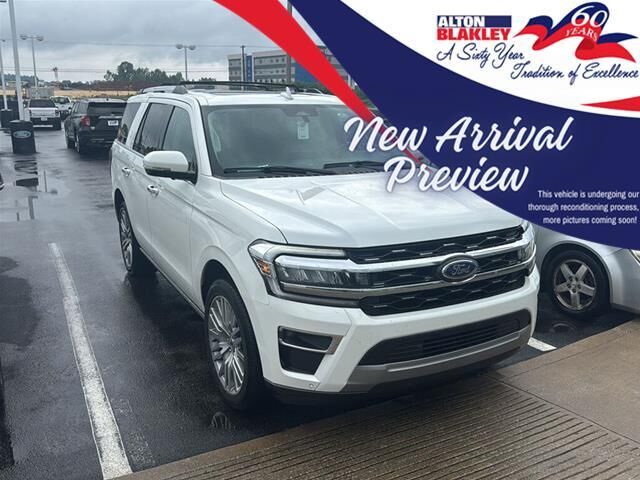 2024 Ford Expedition Limited — photo 1 of 27