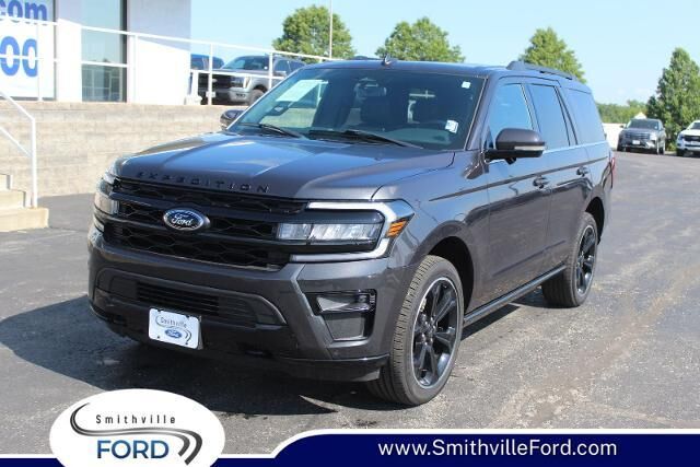 2023 Ford Expedition Limited — photo 1 of 26