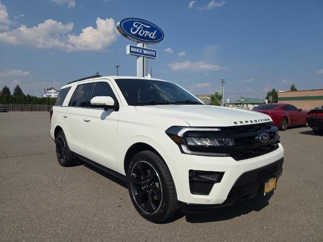 2023 Ford Expedition Limited — photo 1 of 13