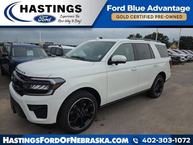 2024 Ford Expedition Limited — photo 1 of 13