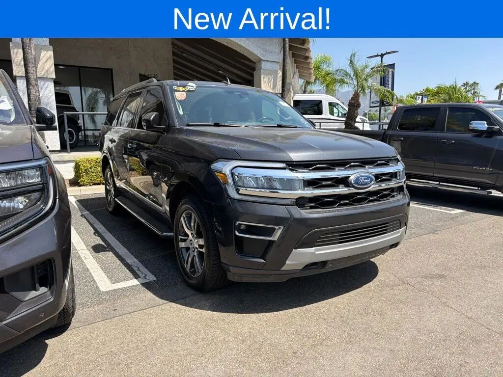 2023 Ford Expedition Limited — photo 1 of 30