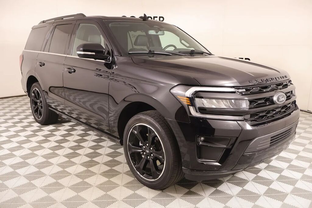 2024 Ford Expedition Limited — photo 1 of 26