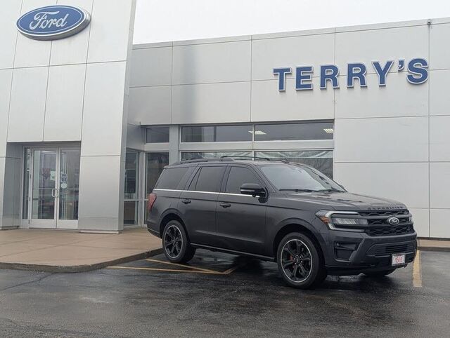 2023 Ford Expedition Limited — photo 1 of 1