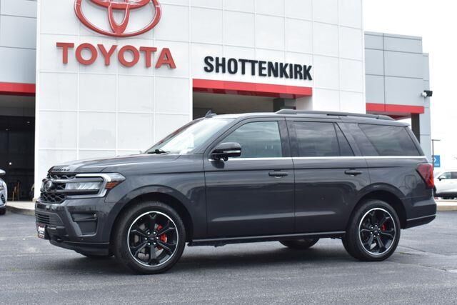 2022 Ford Expedition Limited — photo 1 of 13
