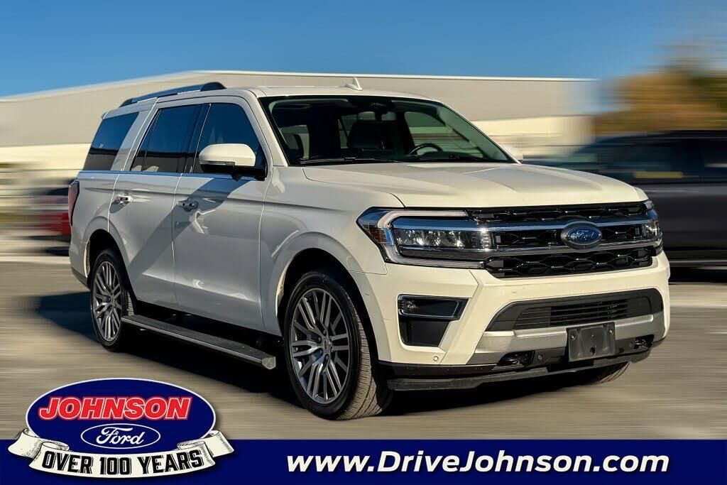 2022 Ford Expedition Limited — photo 1 of 1