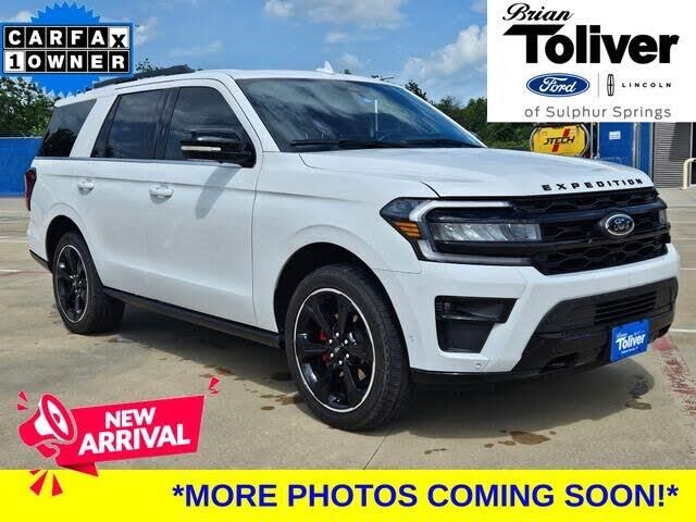 2022 Ford Expedition Limited — photo 1 of 1