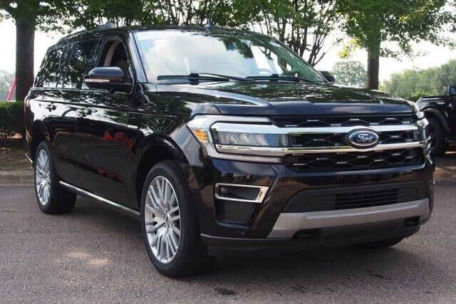 2022 Ford Expedition Limited — photo 1 of 15