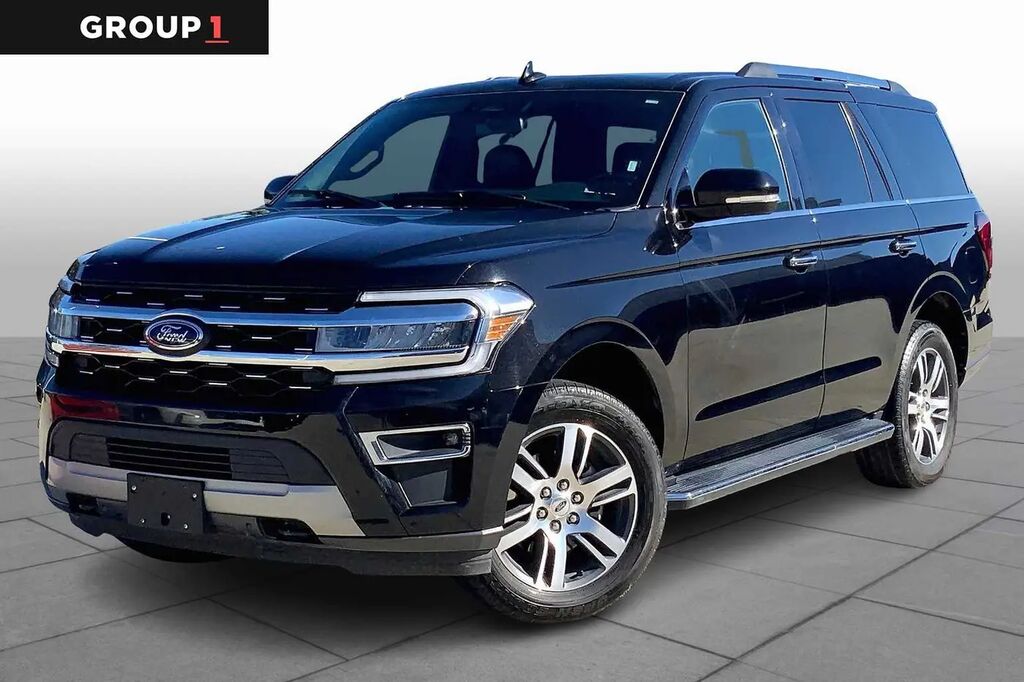 2022 Ford Expedition Limited — photo 1 of 13