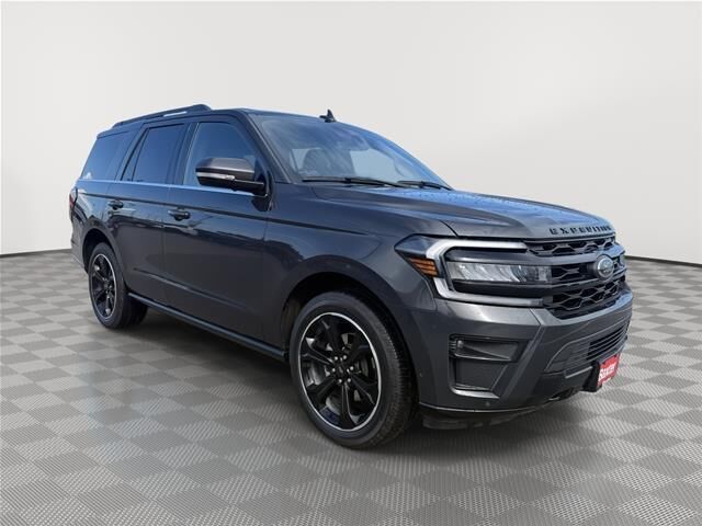 2022 Ford Expedition Limited — photo 1 of 14