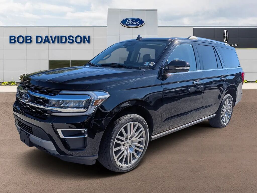 2022 Ford Expedition Limited — photo 1 of 26