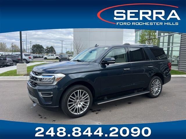 2022 Ford Expedition Limited — photo 1 of 26