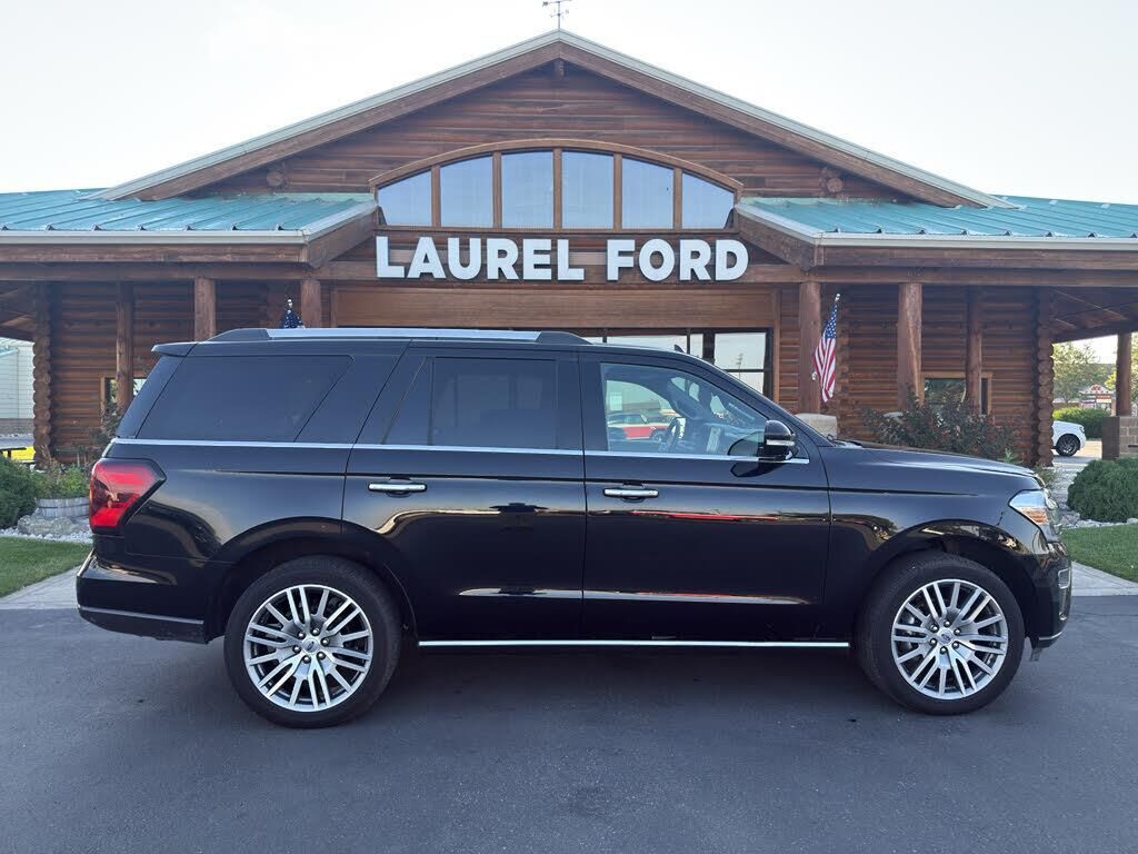 2022 Ford Expedition Limited — photo 1 of 14