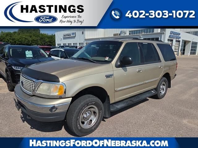 2000 Ford Expedition XLT — photo 1 of 13