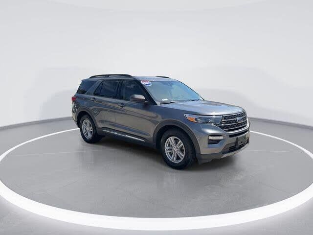 2021 Ford Explorer XLT — photo 1 of 1