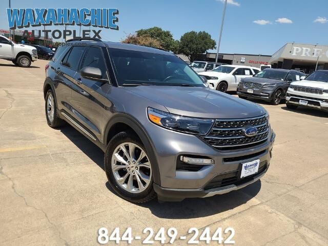 2022 Ford Explorer XLT — photo 1 of 26