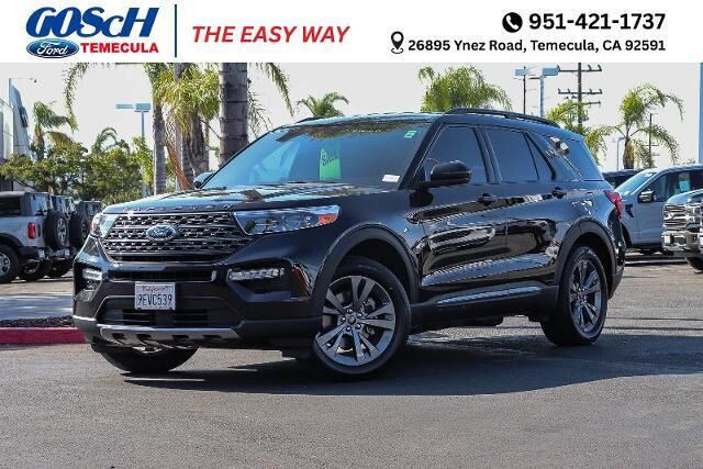 2022 Ford Explorer XLT — photo 1 of 26