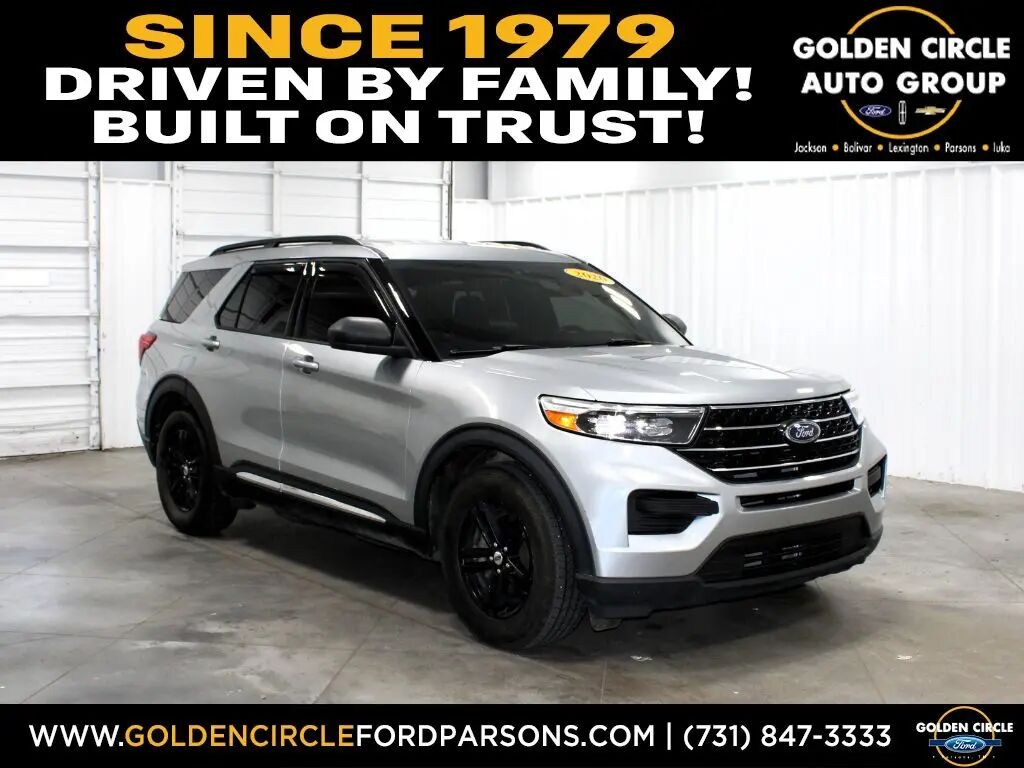 2020 Ford Explorer XLT — photo 1 of 10