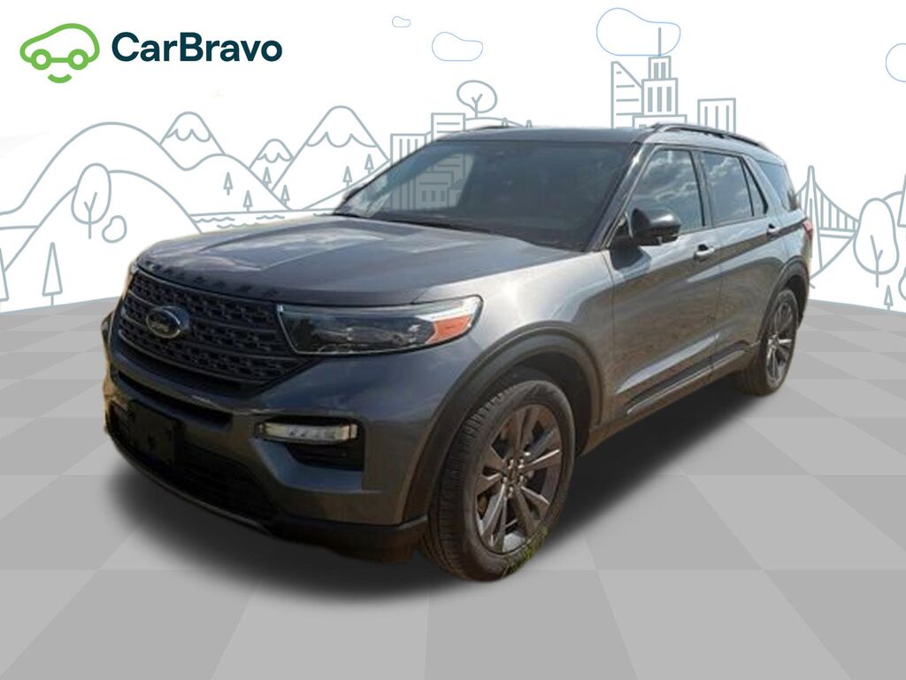 2022 Ford Explorer XLT — photo 1 of 6