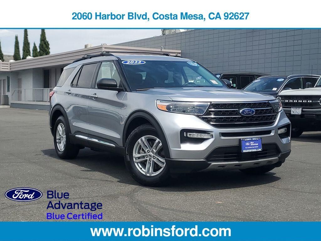 2022 Ford Explorer XLT — photo 1 of 1