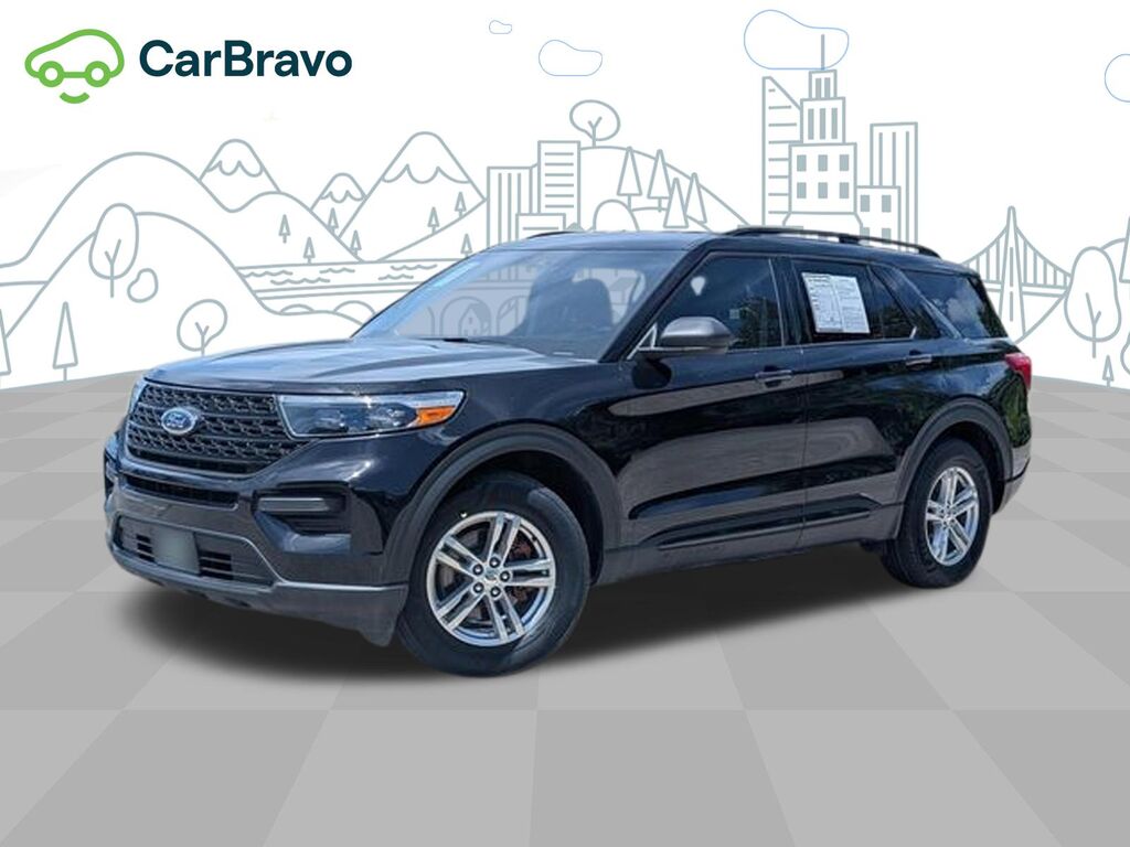 2022 Ford Explorer XLT — photo 1 of 7