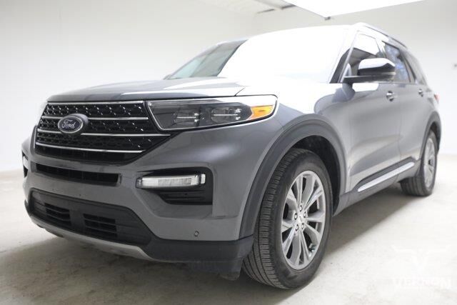 2022 Ford Explorer XLT — photo 1 of 26