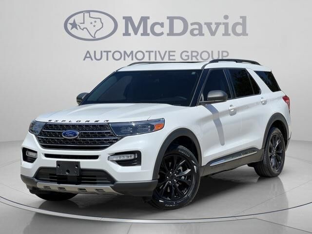 2022 Ford Explorer XLT — photo 1 of 40