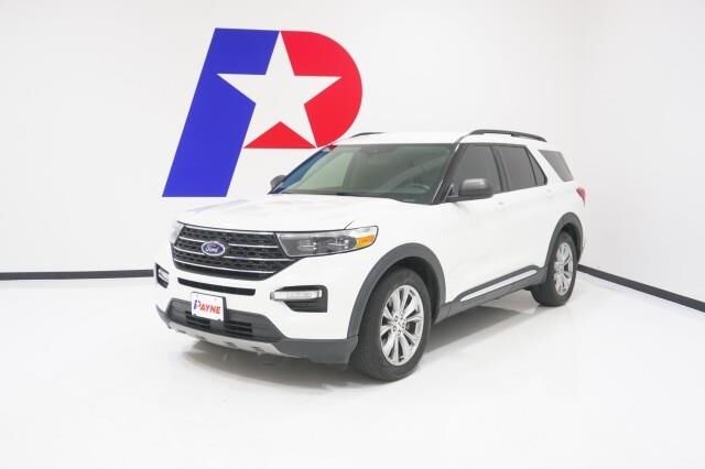 2023 Ford Explorer XLT — photo 1 of 13