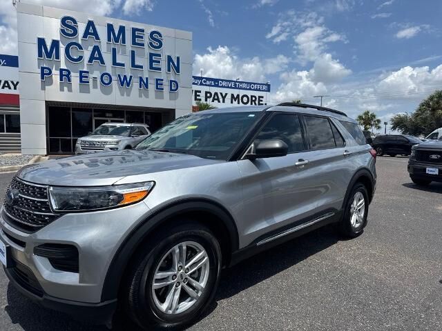 2023 Ford Explorer XLT — photo 1 of 26