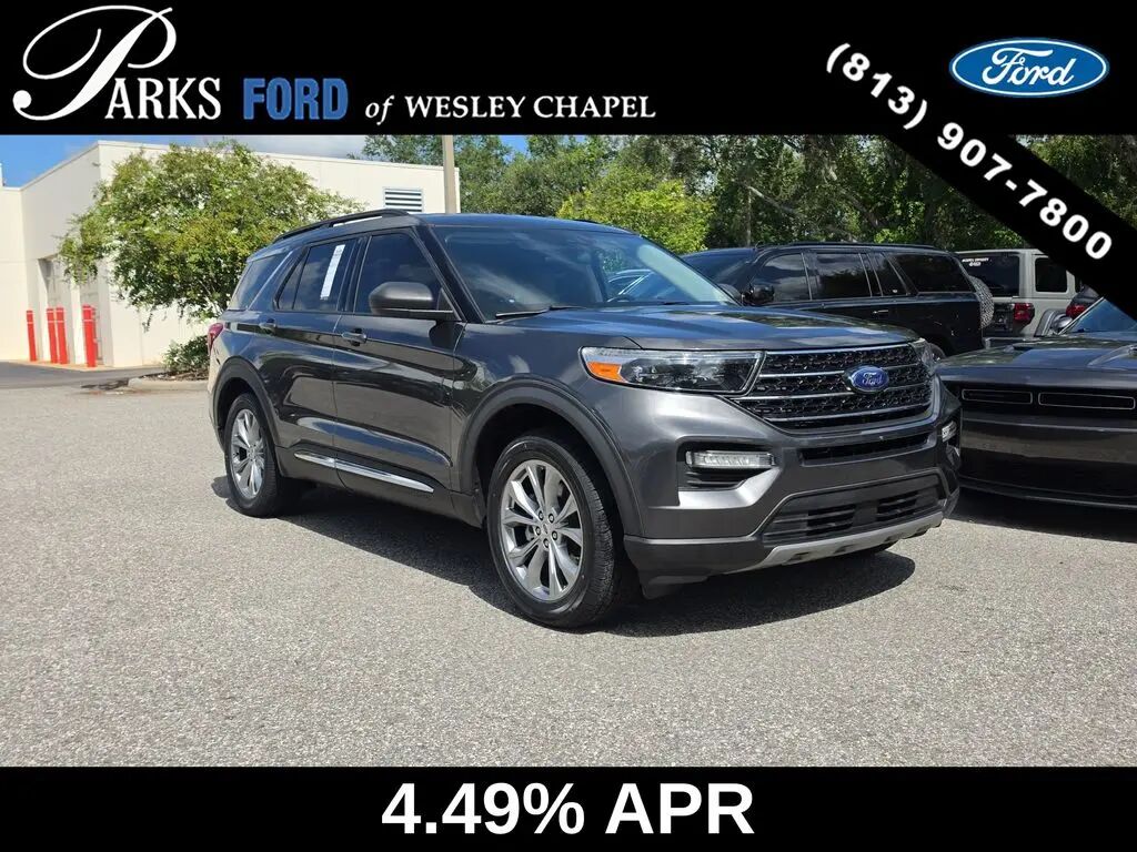 2020 Ford Explorer XLT — photo 1 of 13