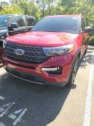 2023 Ford Explorer XLT — photo 1 of 26